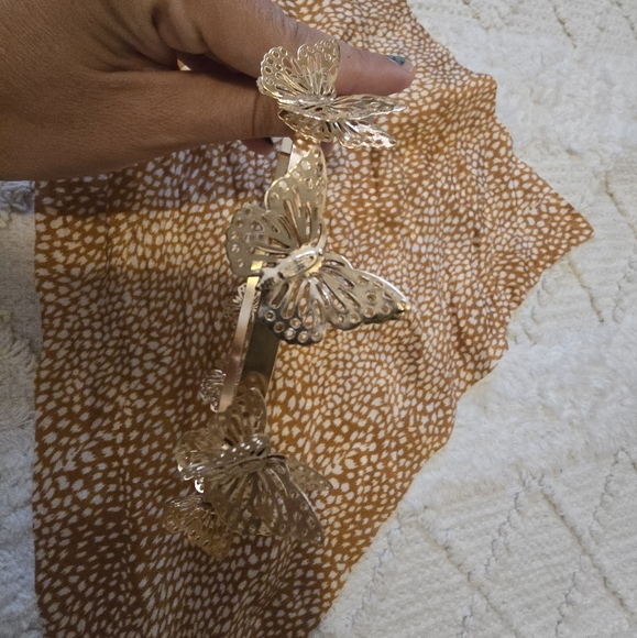3D Gold butterfly Headband - Picture 3 of 6